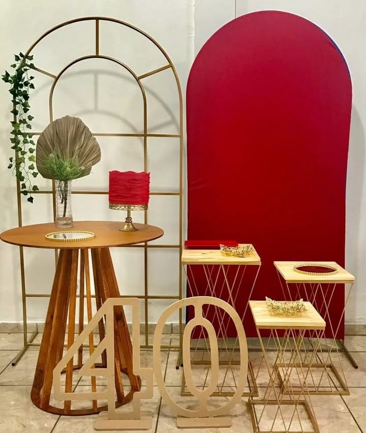Kit 40 Anos Vermelho E Dourado  - CARLA CHIESA FESTAS