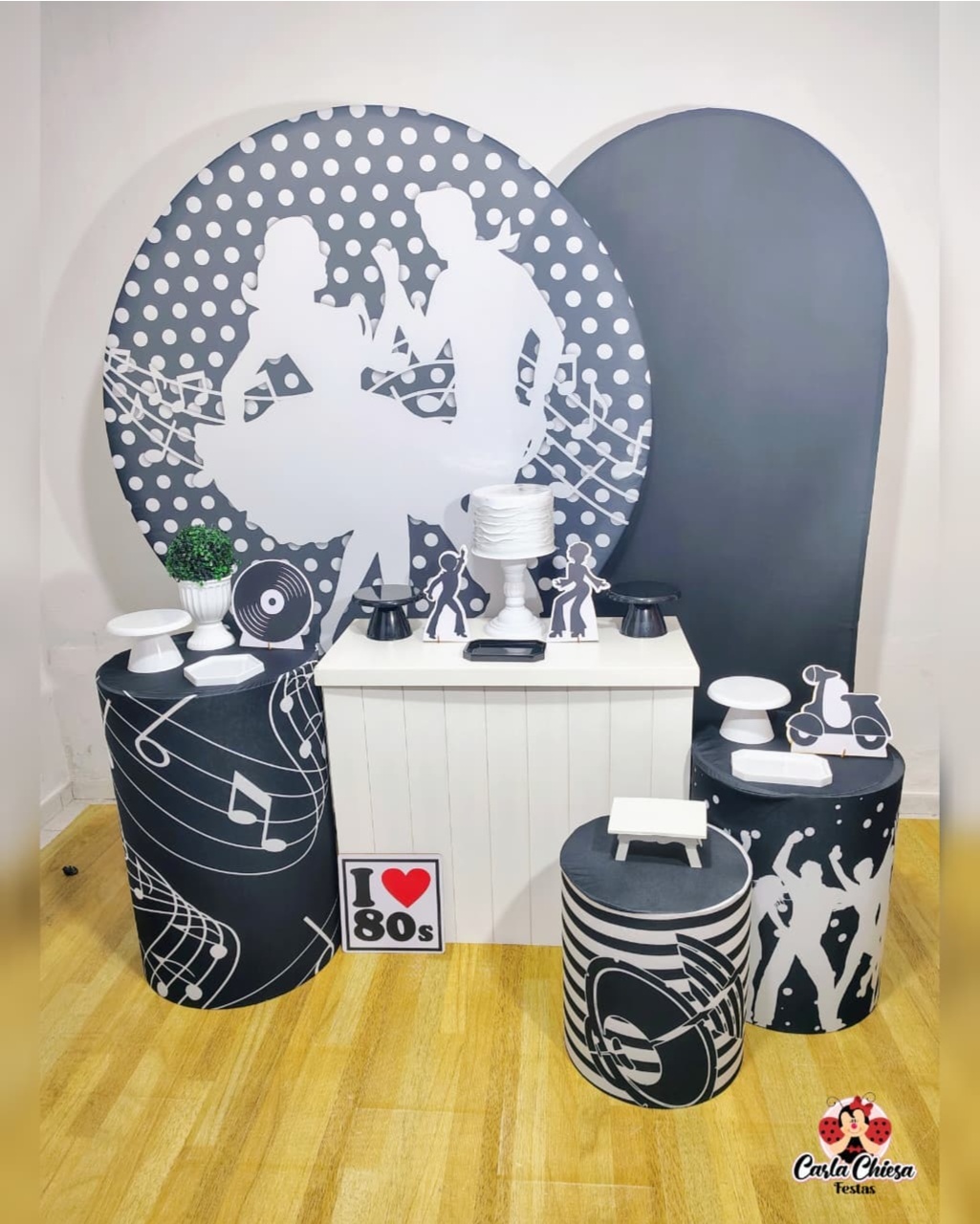 Kit Premium Anos 60/70/80 - CARLA CHIESA FESTAS