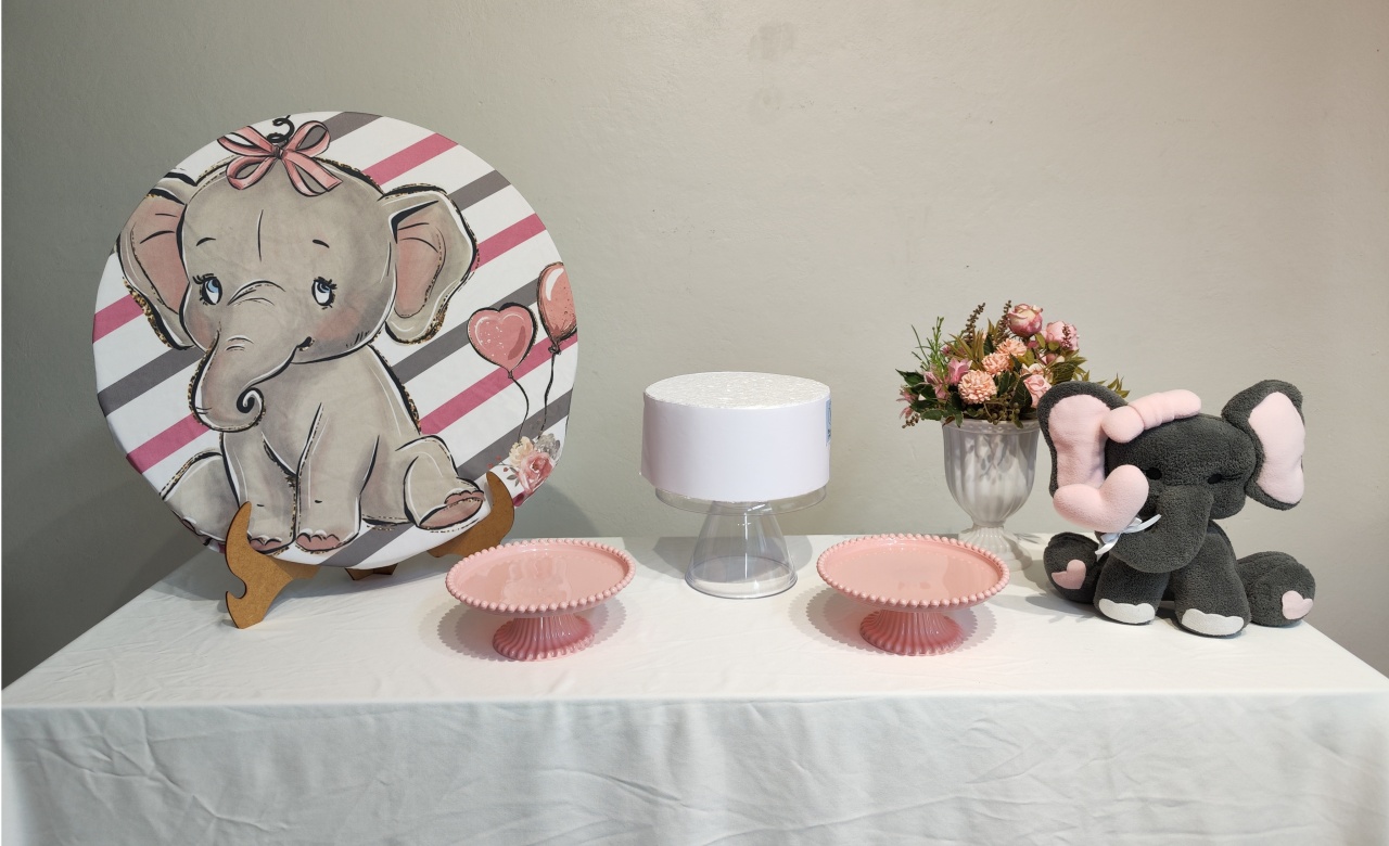 Mini Kit Elefantinho Rosa  - Elisete Festas Kit Pegue e Monte