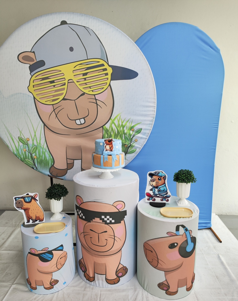 Kit Capivara Menino Opção Plus  - Elisete Festas Kit Pegue e Monte