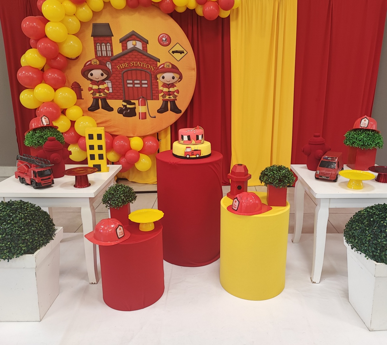 Montagem Bombeiros 2 - Elisete Festas Kit Pegue e Monte