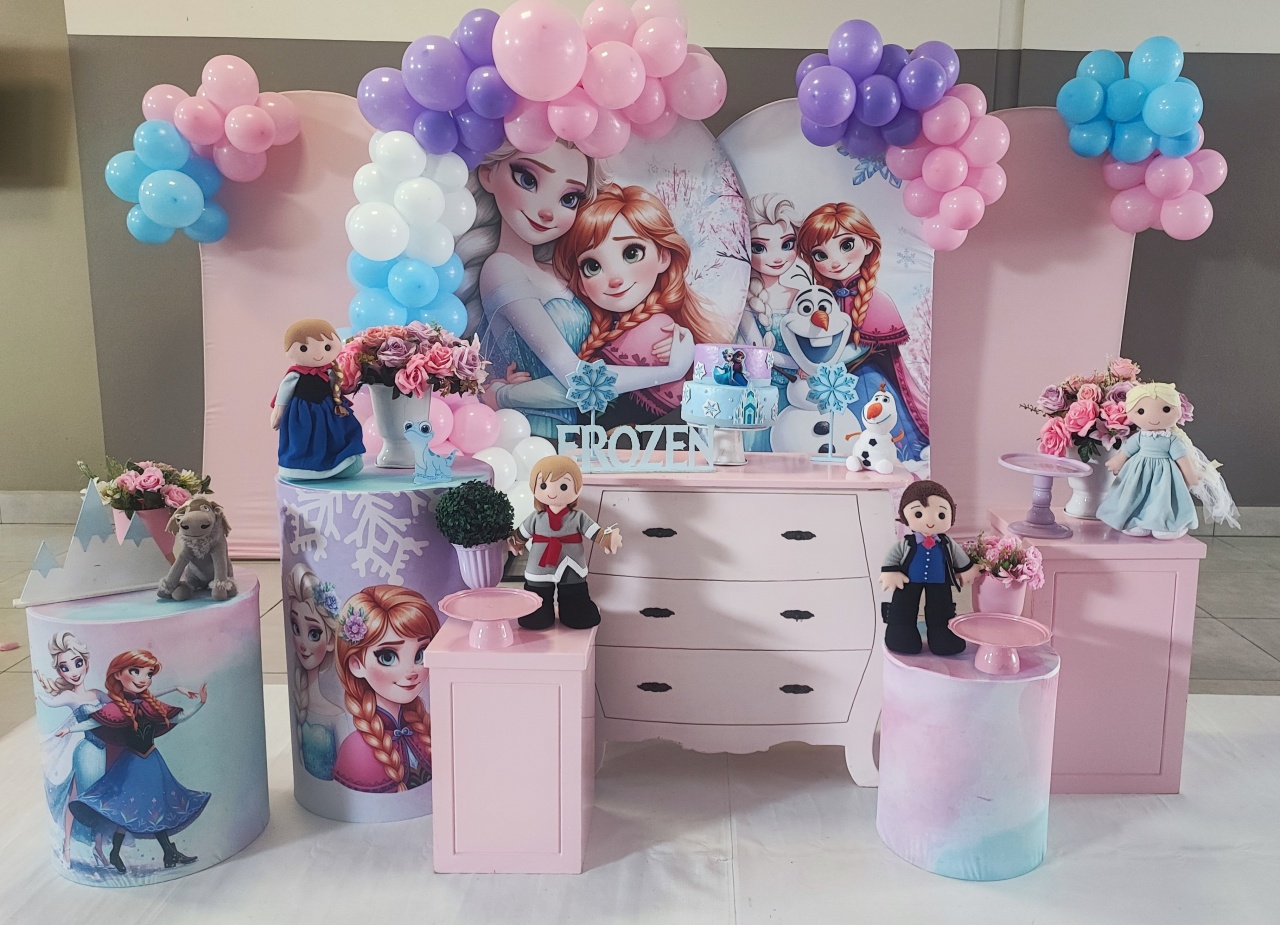 Montagem Fronze Cute  - Elisete Festas Kit Pegue e Monte