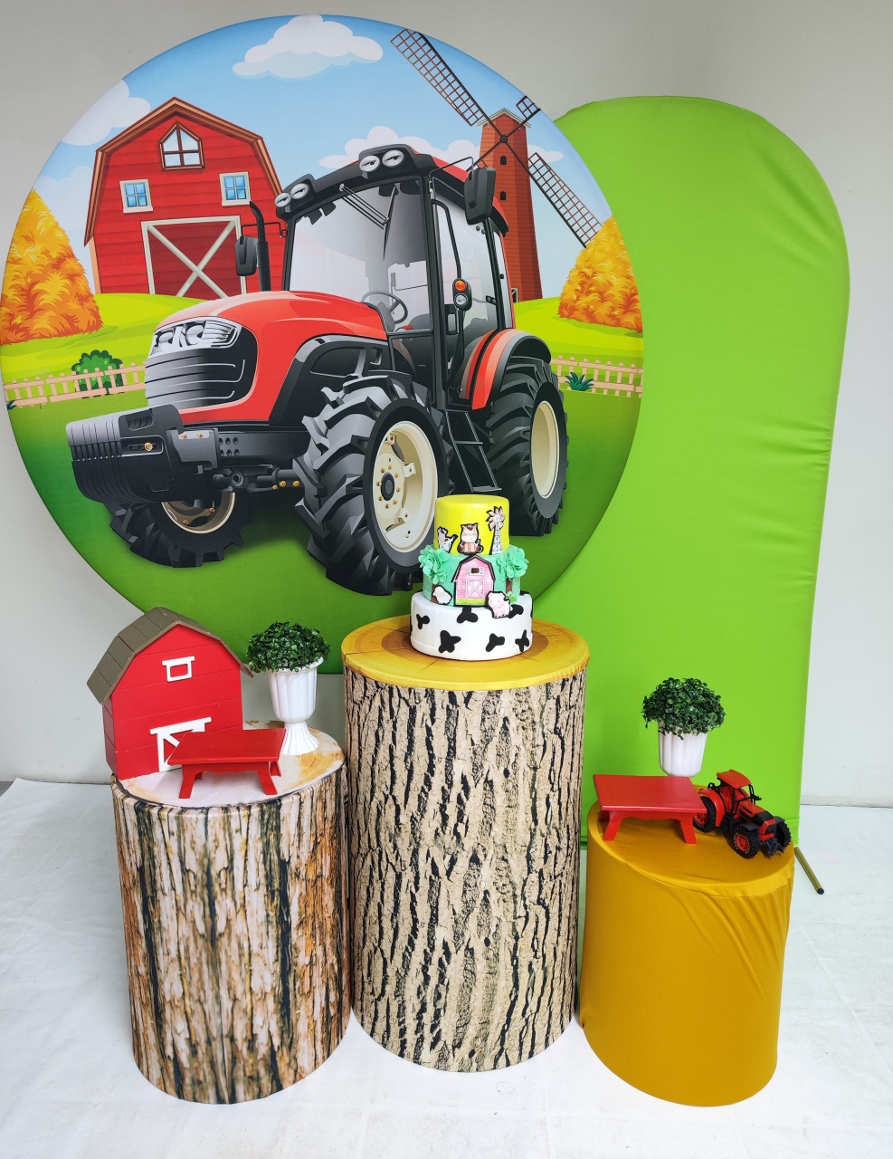 Kit Trator Vermelho Opção Plus  - Elisete Festas Kit Pegue e Monte