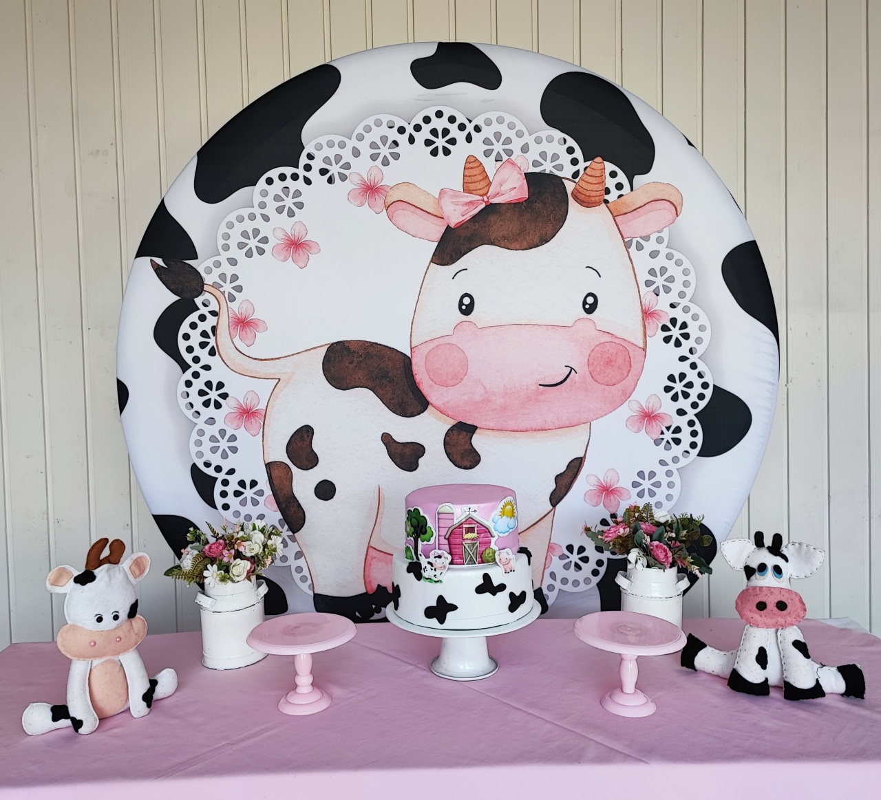 Kit  Fazendinha Menina/Vaquinha  Rosa( Opção 1)  - Elisete Festas Kit Pegue e Monte