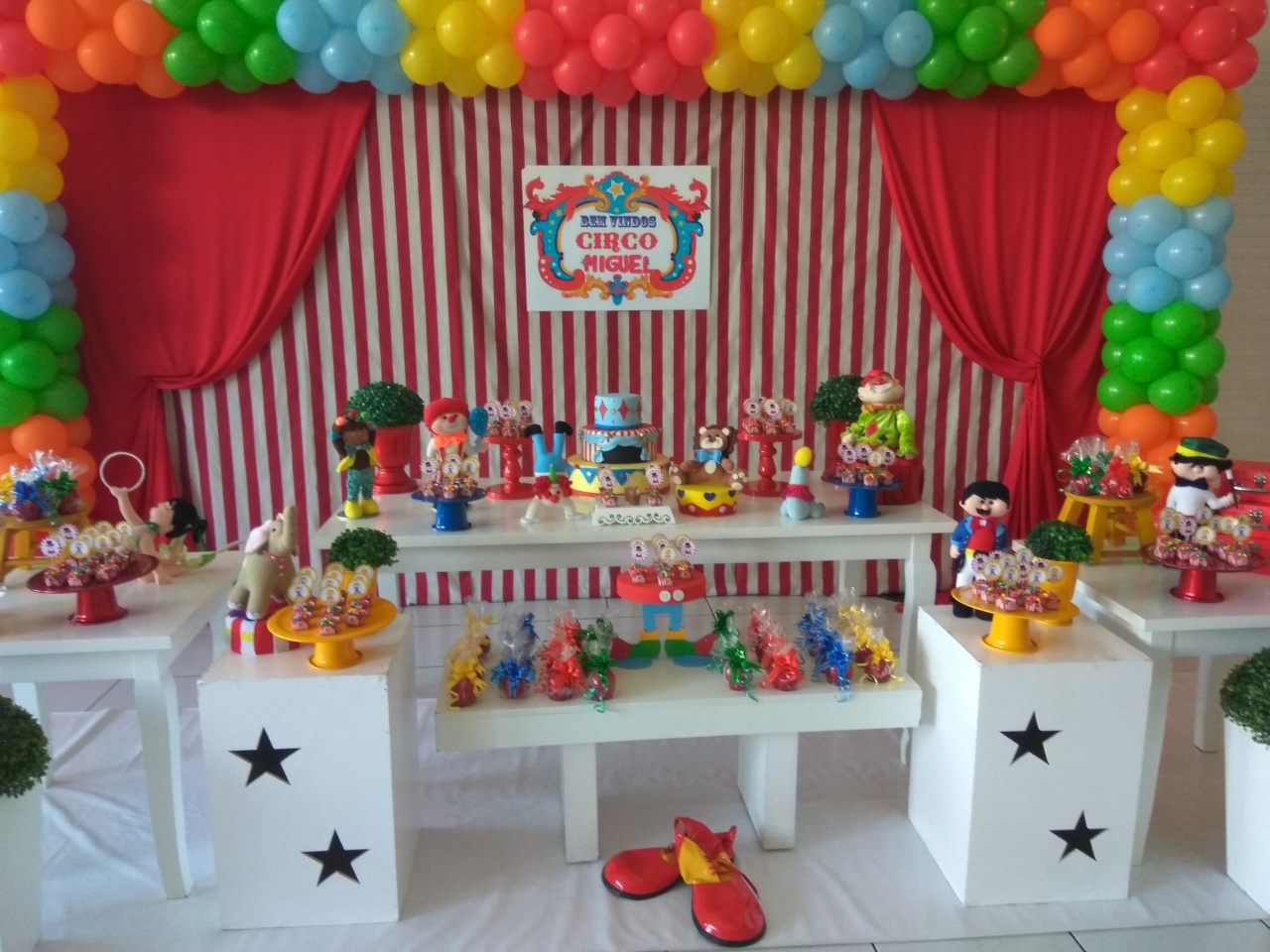 Montagem  Circo  - Elisete Festas Kit Pegue e Monte