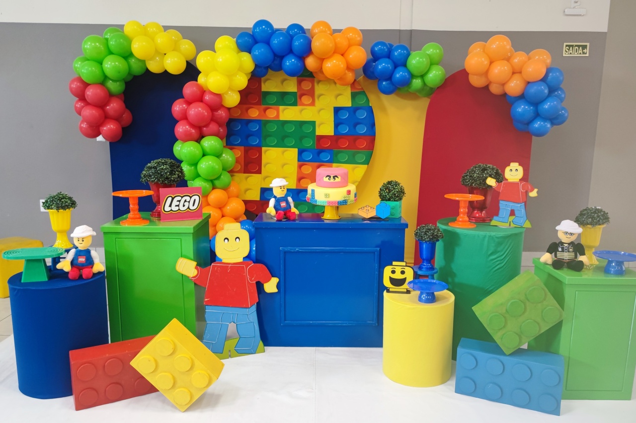 Montagem Lego 3 - Elisete Festas Kit Pegue e Monte