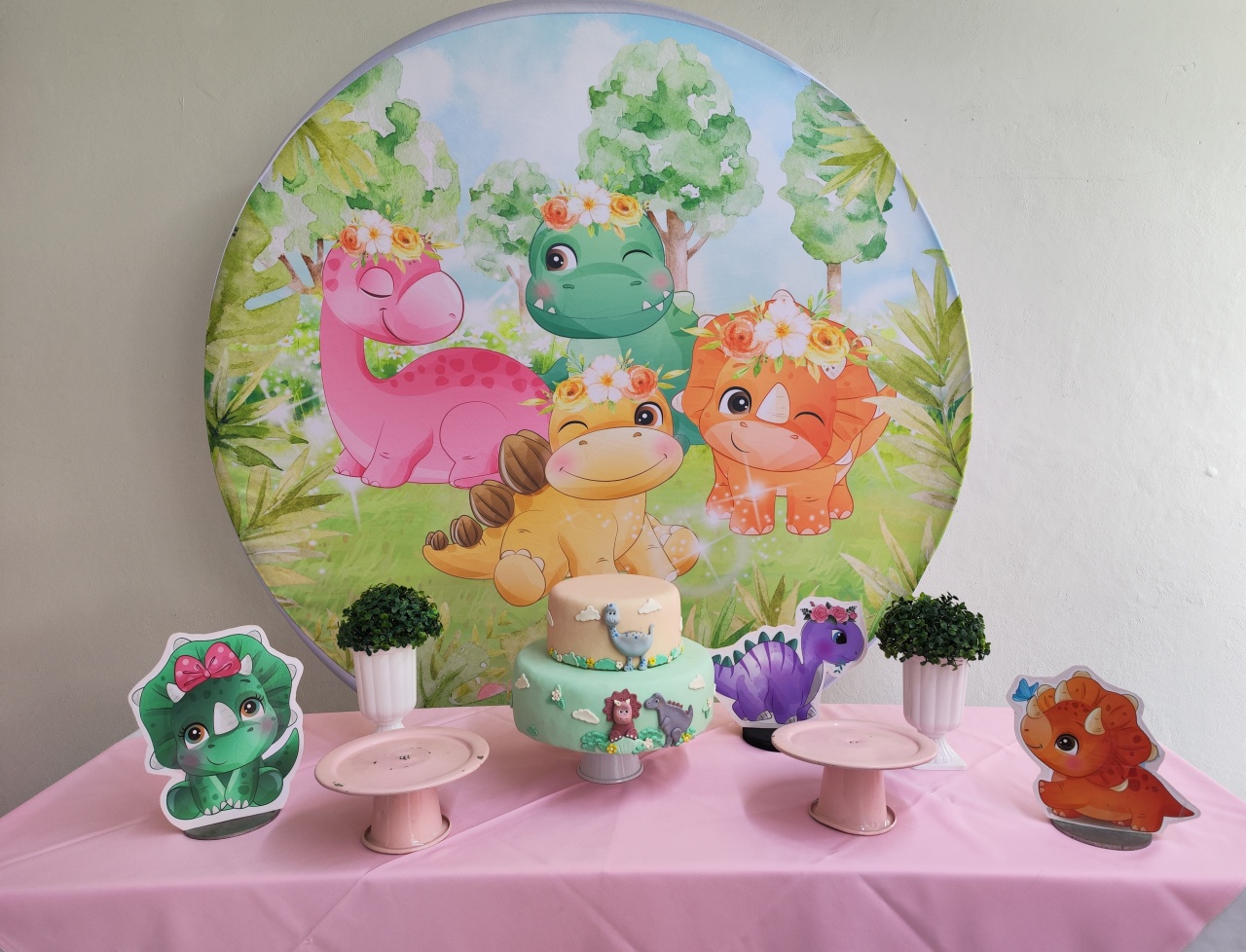 Kit Dinossauro Menina Opção 1 - Elisete Festas Kit Pegue e Monte