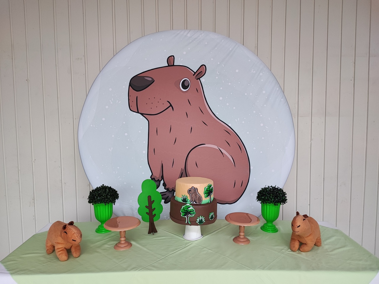 Kit Capivara   - Opção 1 - Elisete Festas Kit Pegue e Monte