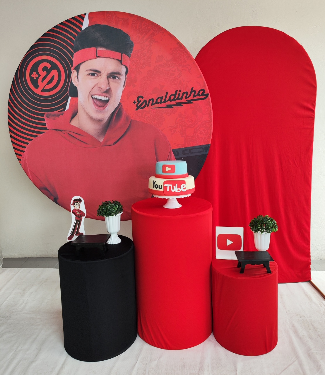Kit Enaldinho Opção Plus  - Elisete Festas Kit Pegue e Monte