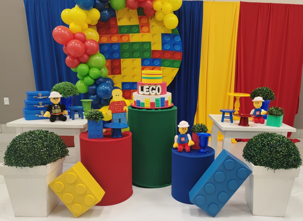 Montagem Lego  - Elisete Festas Kit Pegue e Monte