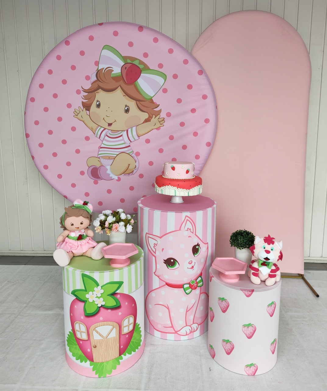 Kit Moranguinho Baby 2 Opção Plus  - Elisete Festas Kit Pegue e Monte