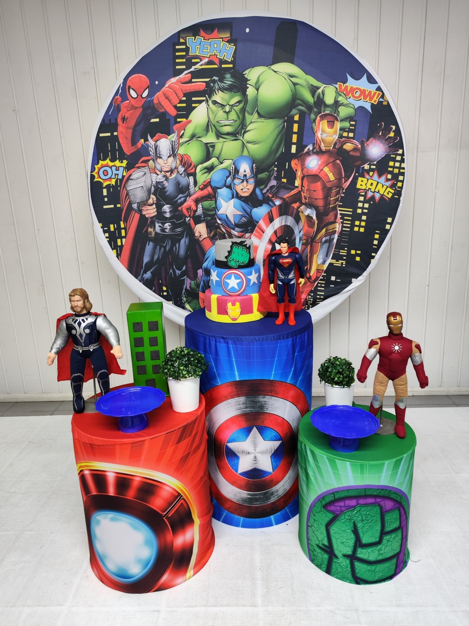 Kit  Vingadores Adulto Opçao 2 - Elisete Festas Kit Pegue e Monte