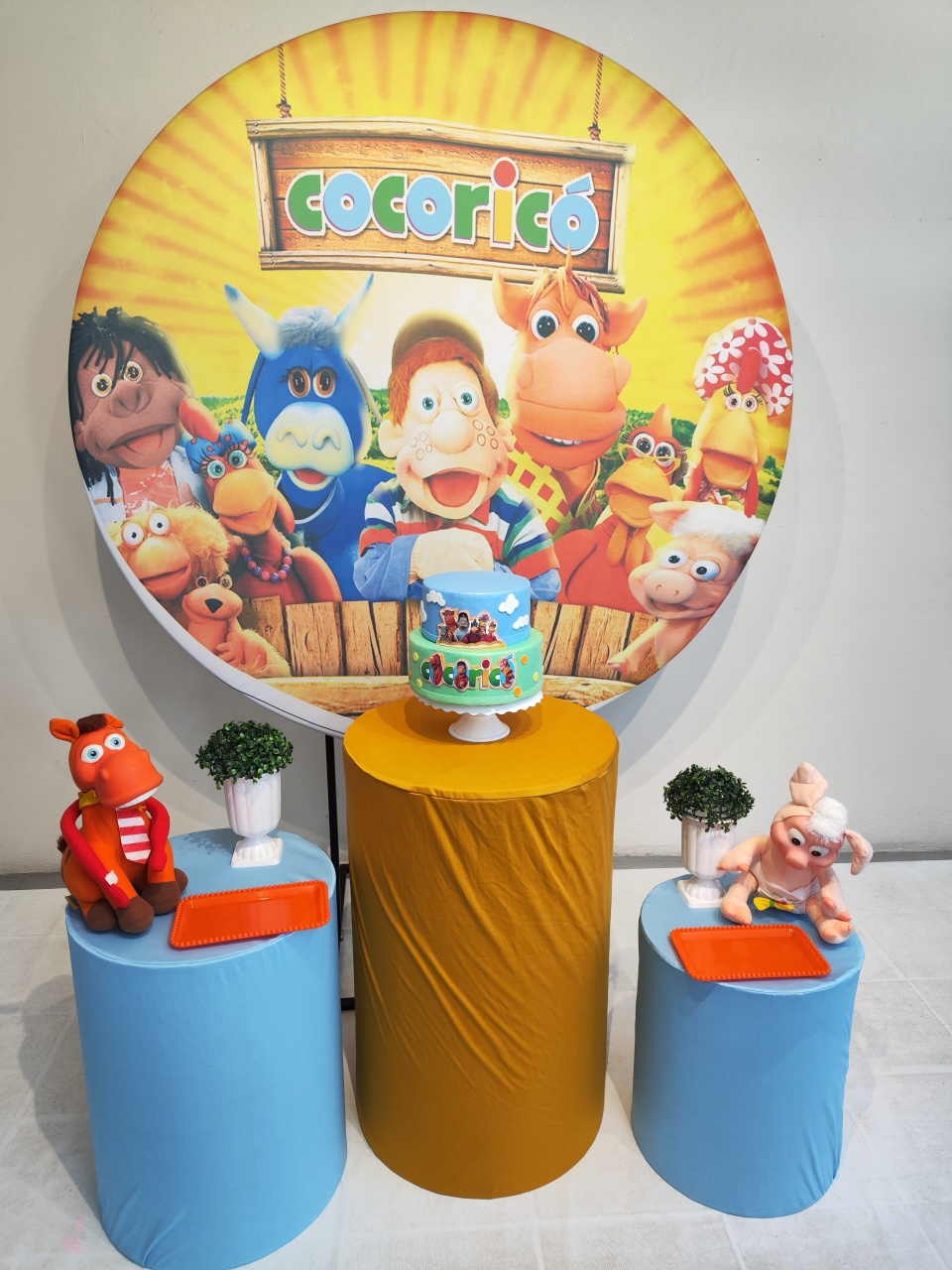 Kit Turma Do Cocoricó Opção 2 - Elisete Festas Kit Pegue e Monte