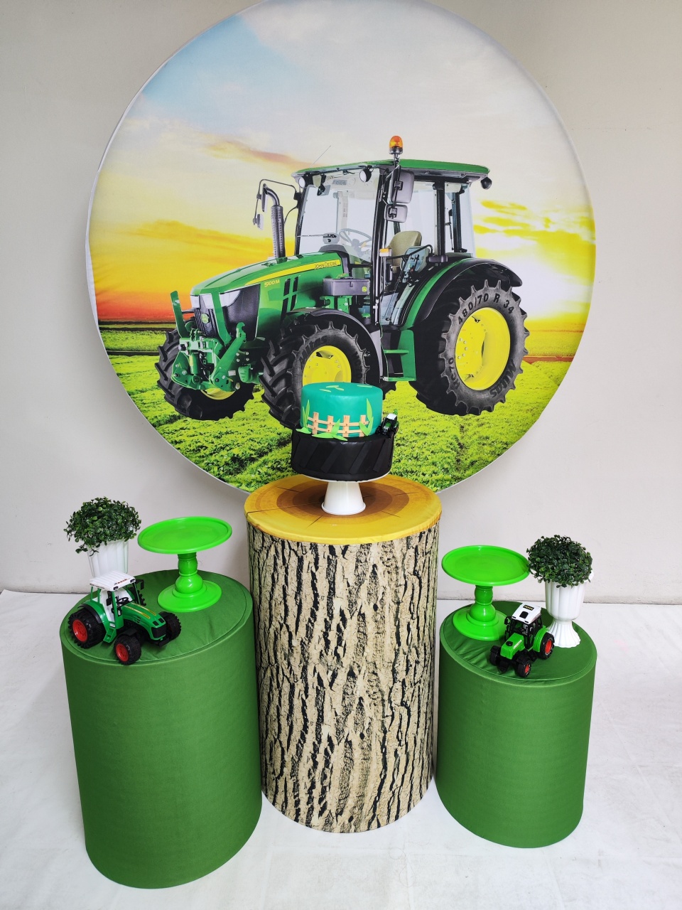 Kit Trator ( Verde) Opçao 2 - Elisete Festas Kit Pegue e Monte