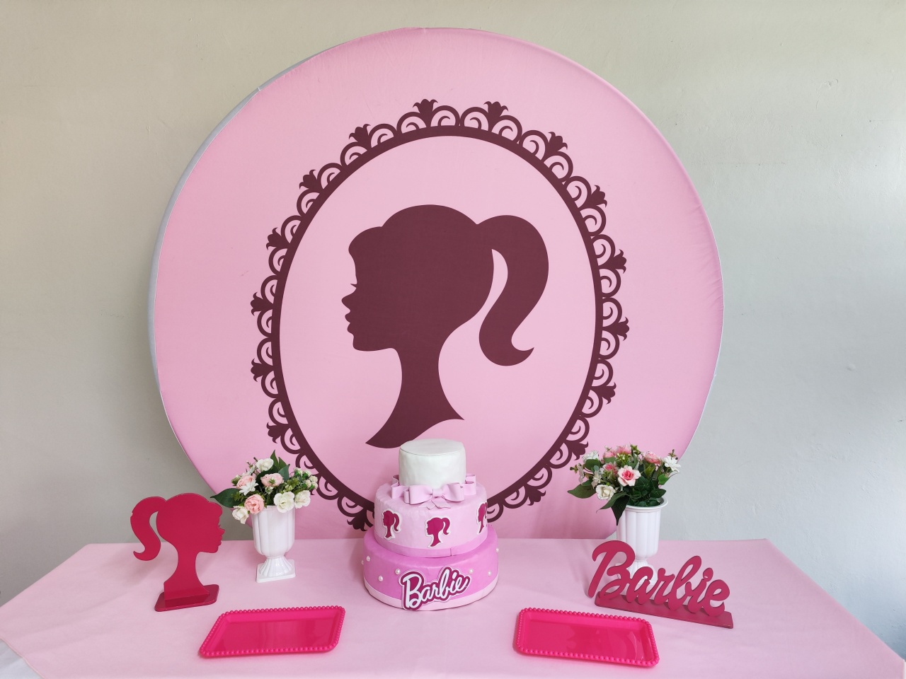 Kit Barbie Rosto  Moldura Opção 1 - Elisete Festas Kit Pegue e Monte