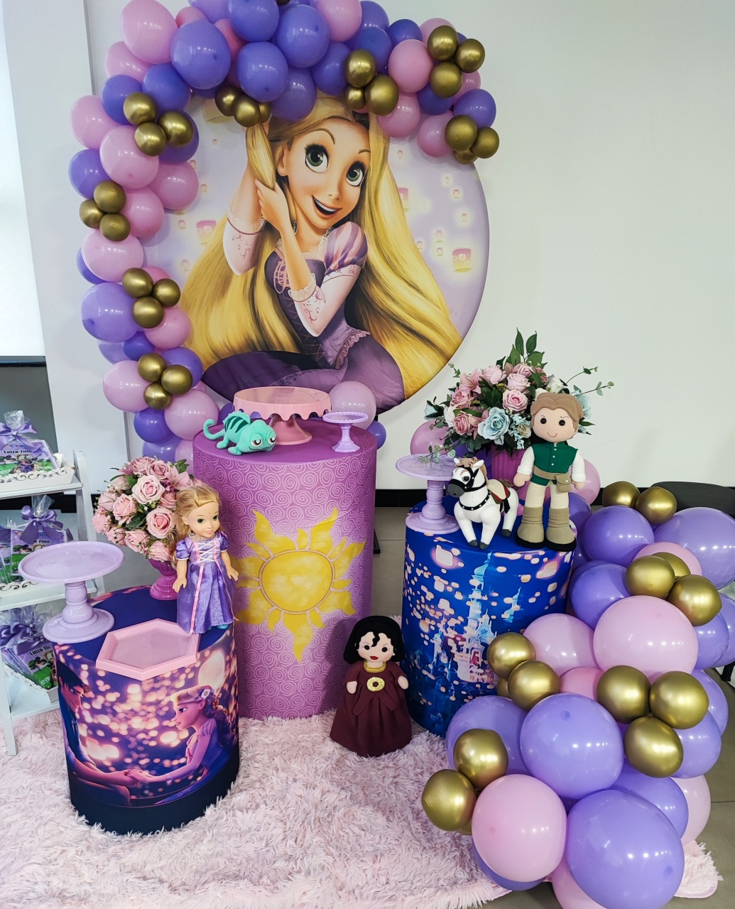 Montagem Rapunzel - Elisete Festas Kit Pegue e Monte