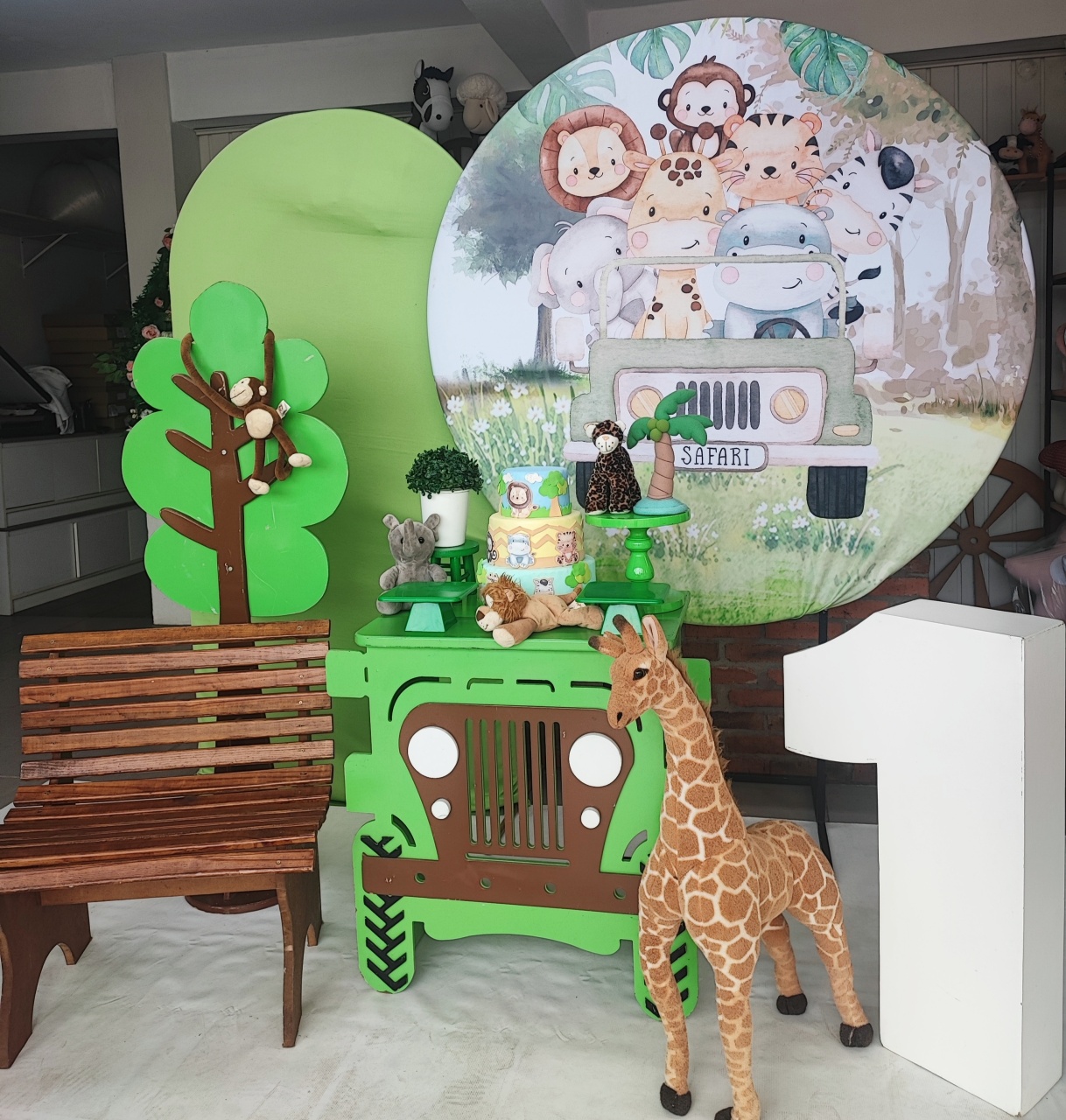 Kit Safari  Menino ( Com Mesa de Jipe) - Elisete Festas Kit Pegue e Monte