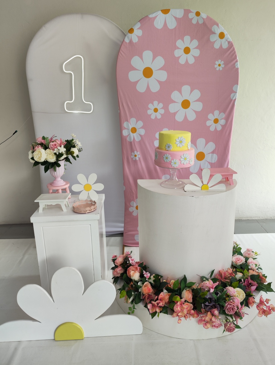 Kit Margarida  Plus - Elisete Festas Kit Pegue e Monte