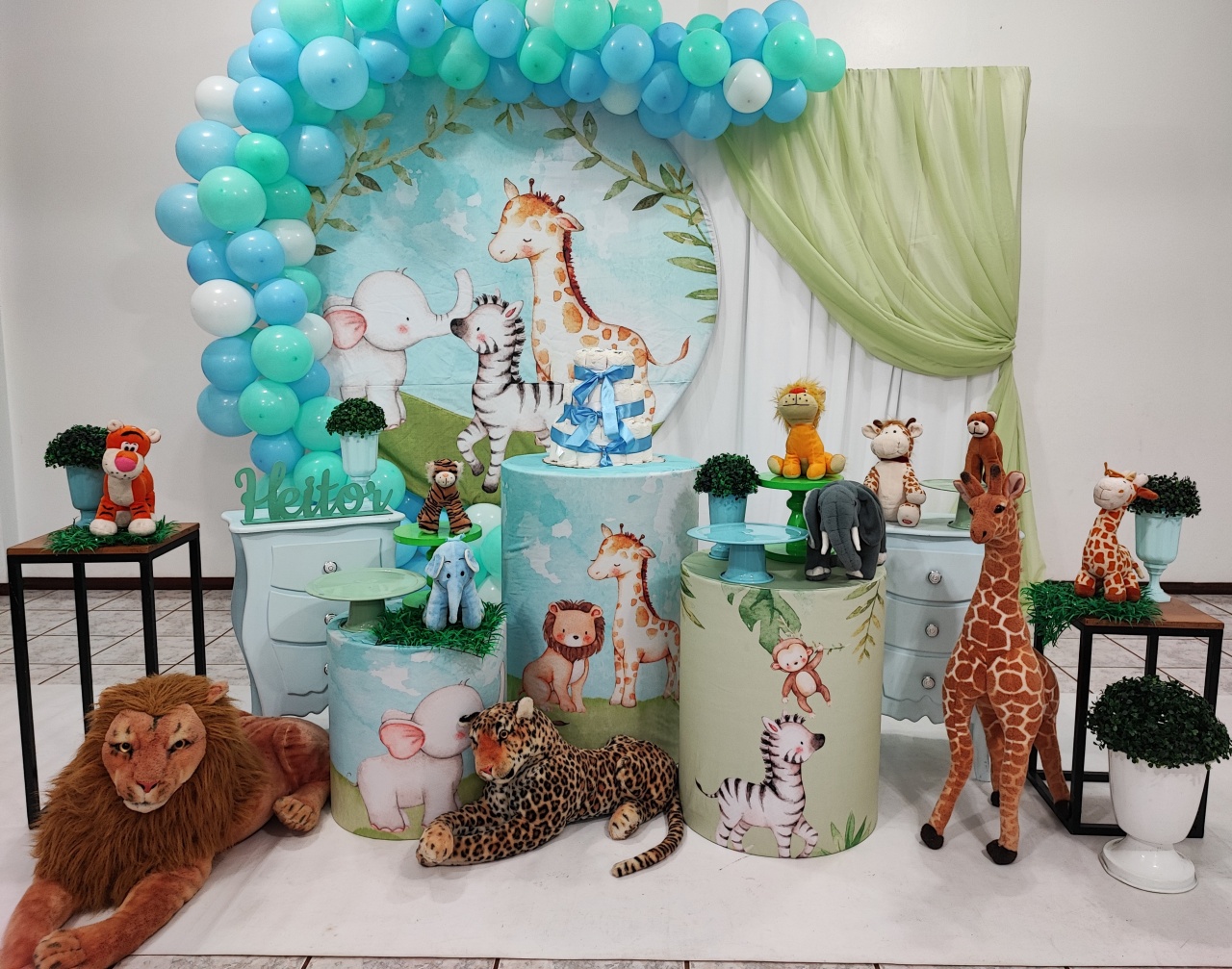Montagem Chá de Fralda Menino Safari - Elisete Festas Kit Pegue e Monte