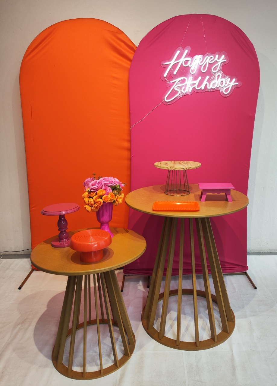 Kit Adulto Laranja E Rosa - Mesa Ripada - Elisete Festas Kit Pegue e Monte