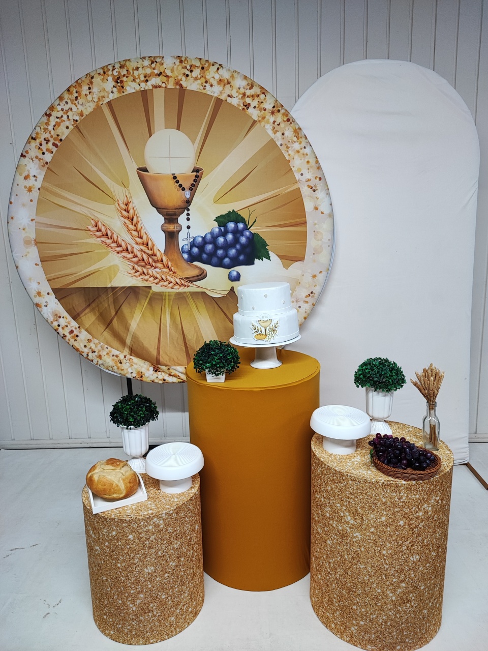 Kit Comunhão Dourado - Opção Plus  - Elisete Festas Kit Pegue e Monte
