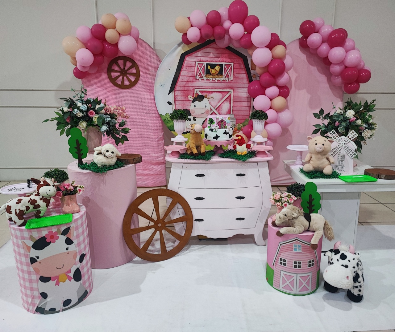 Montagem Fazendinha Menina  - Elisete Festas Kit Pegue e Monte