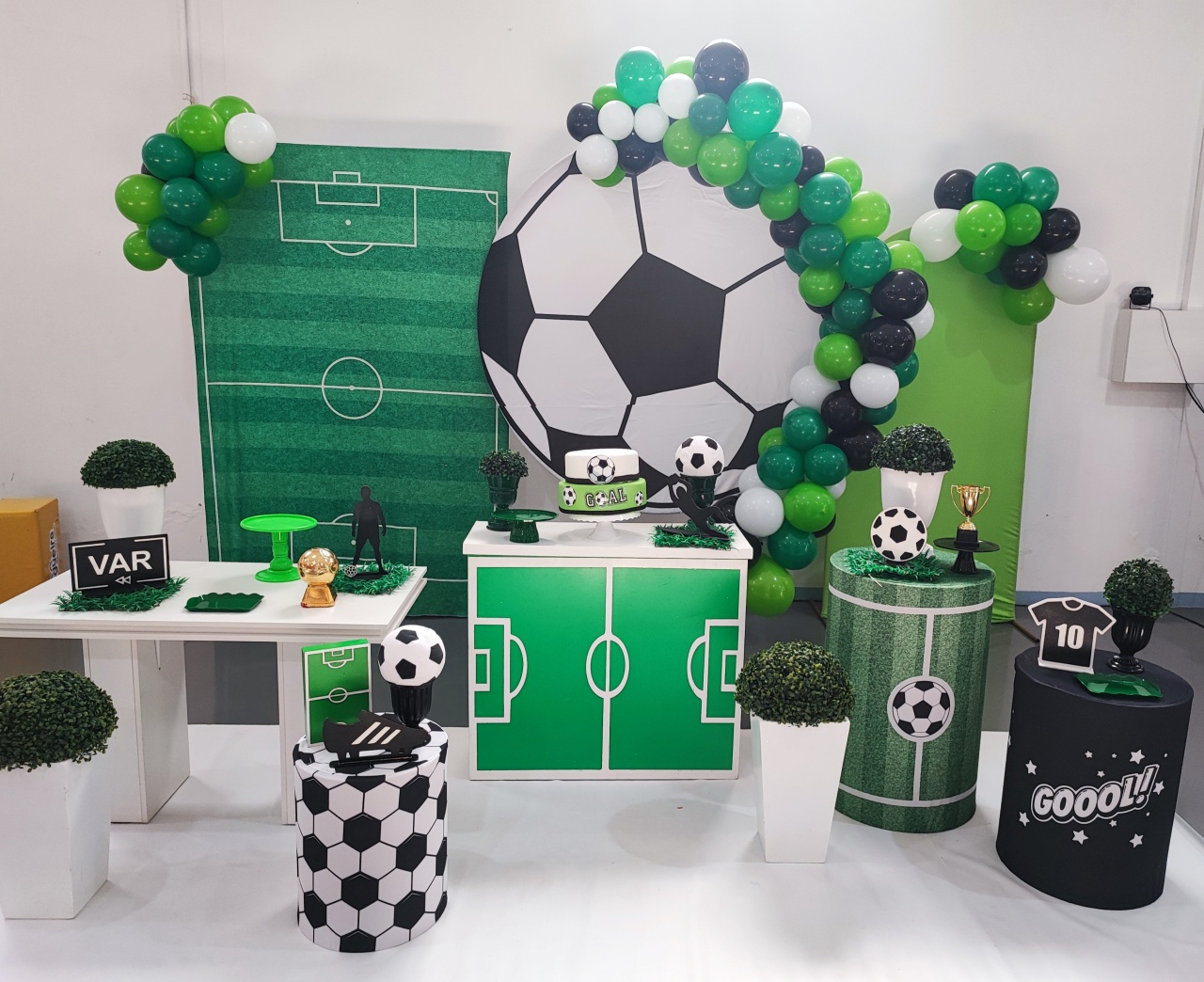 Montagem Futebol Bola - Elisete Festas Kit Pegue e Monte