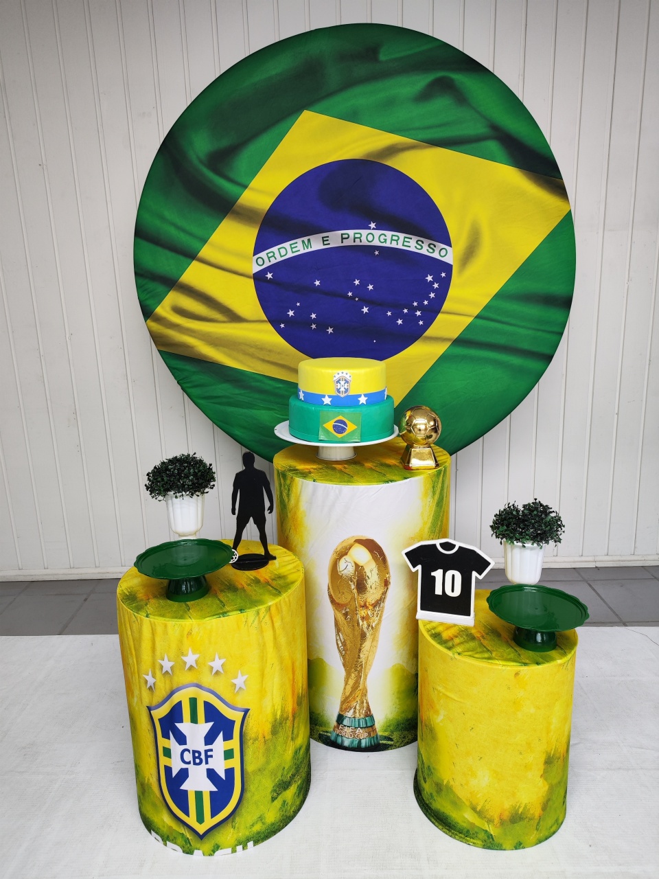 Kit Brasil /Bandeira Opçao 2 - Elisete Festas Kit Pegue e Monte