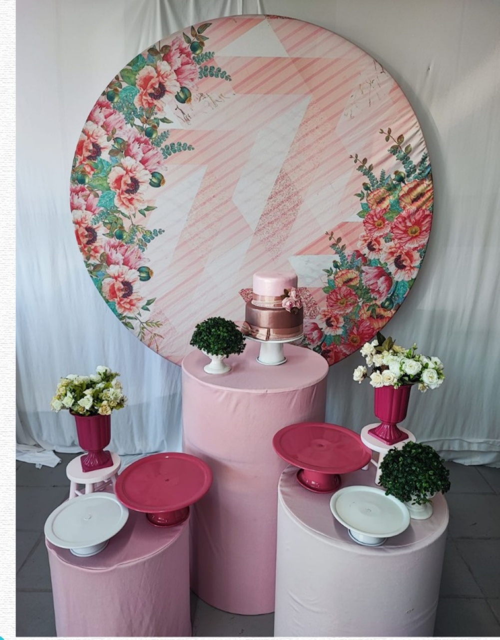 Kit Adulto Feminino Flores Opçao 2 - Elisete Festas Kit Pegue e Monte