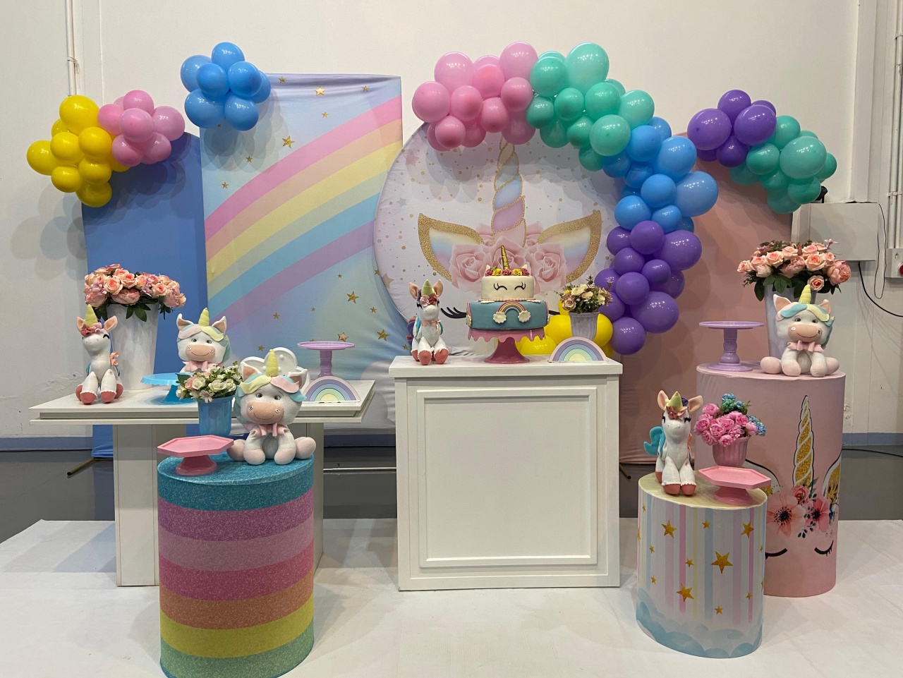 Montagem Unicornio 5 - Elisete Festas Kit Pegue e Monte