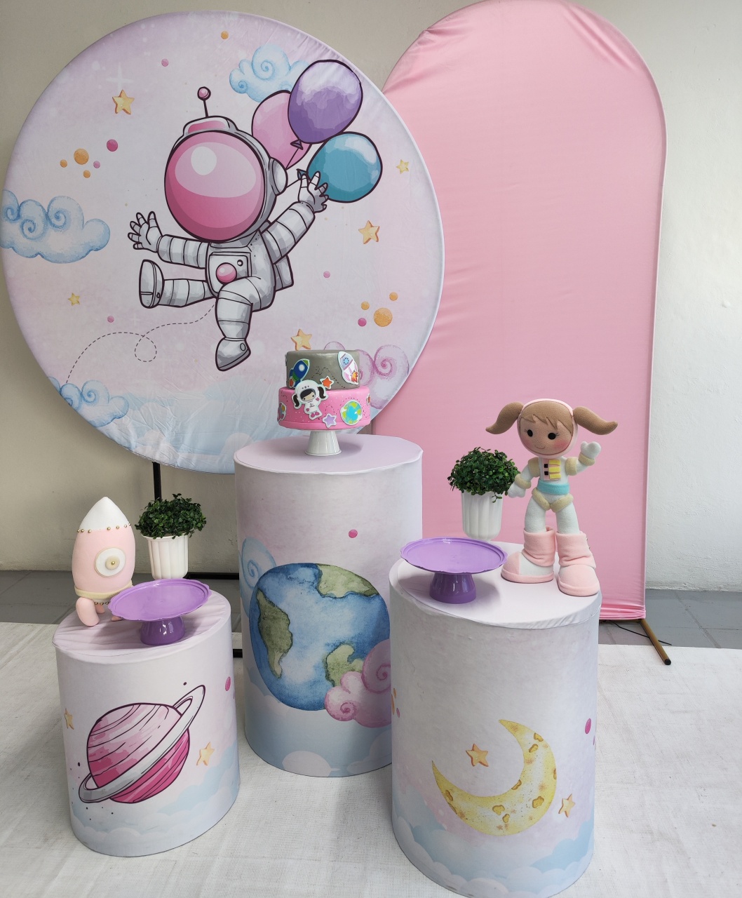 Kit Astronauta Menina Opção Plus  - Elisete Festas Kit Pegue e Monte