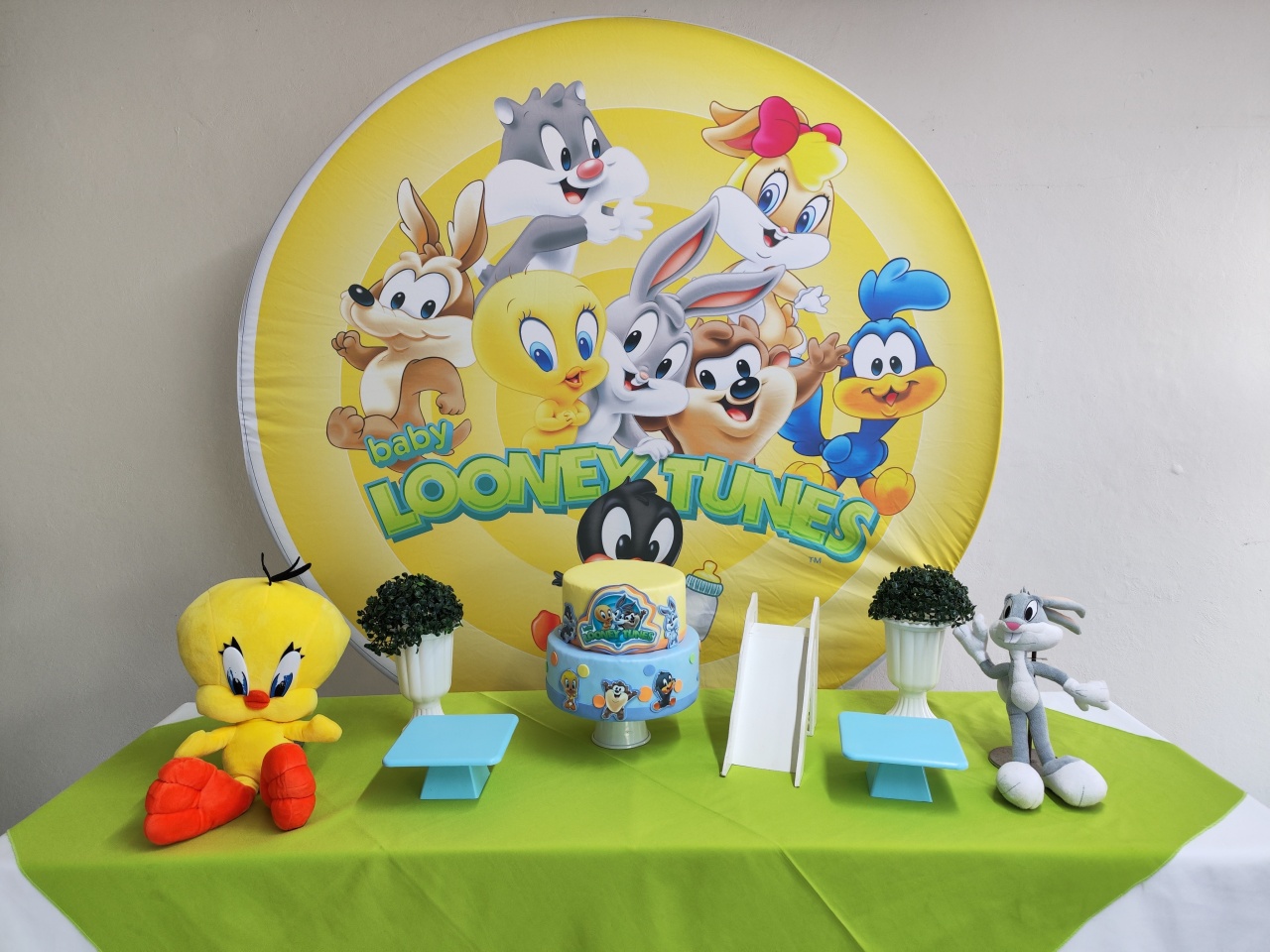 Kit Baby Loones Tunes Opção 1 - Elisete Festas Kit Pegue e Monte