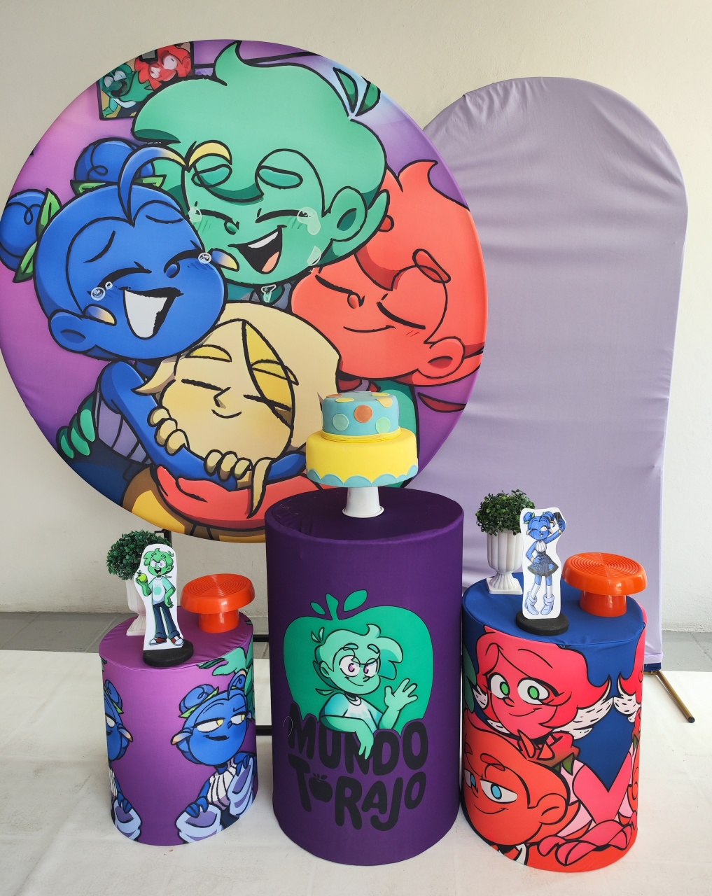 Kit Mundo Toranja - Opção Plus - Elisete Festas Kit Pegue e Monte