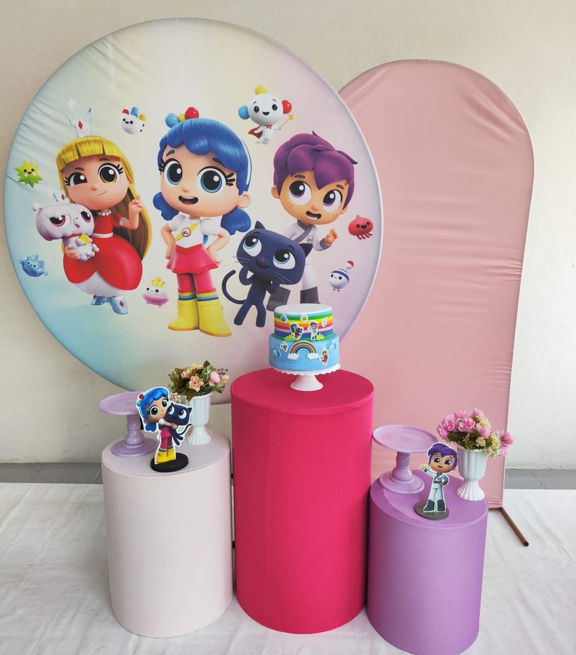 Kit Vera E O Reino Arco Íris Opção Plus  - Elisete Festas Kit Pegue e Monte