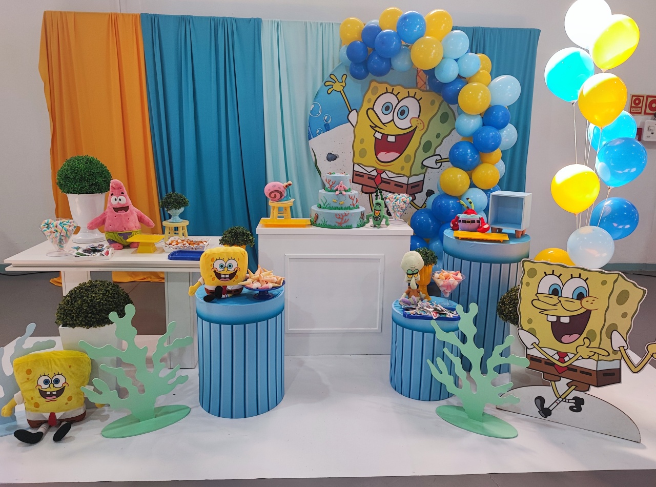 Montagem Bob Esponja 5 - Elisete Festas Kit Pegue e Monte