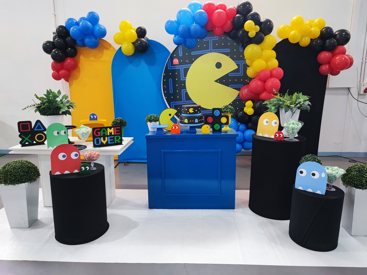 Montagem Pac Man - Elisete Festas Kit Pegue e Monte