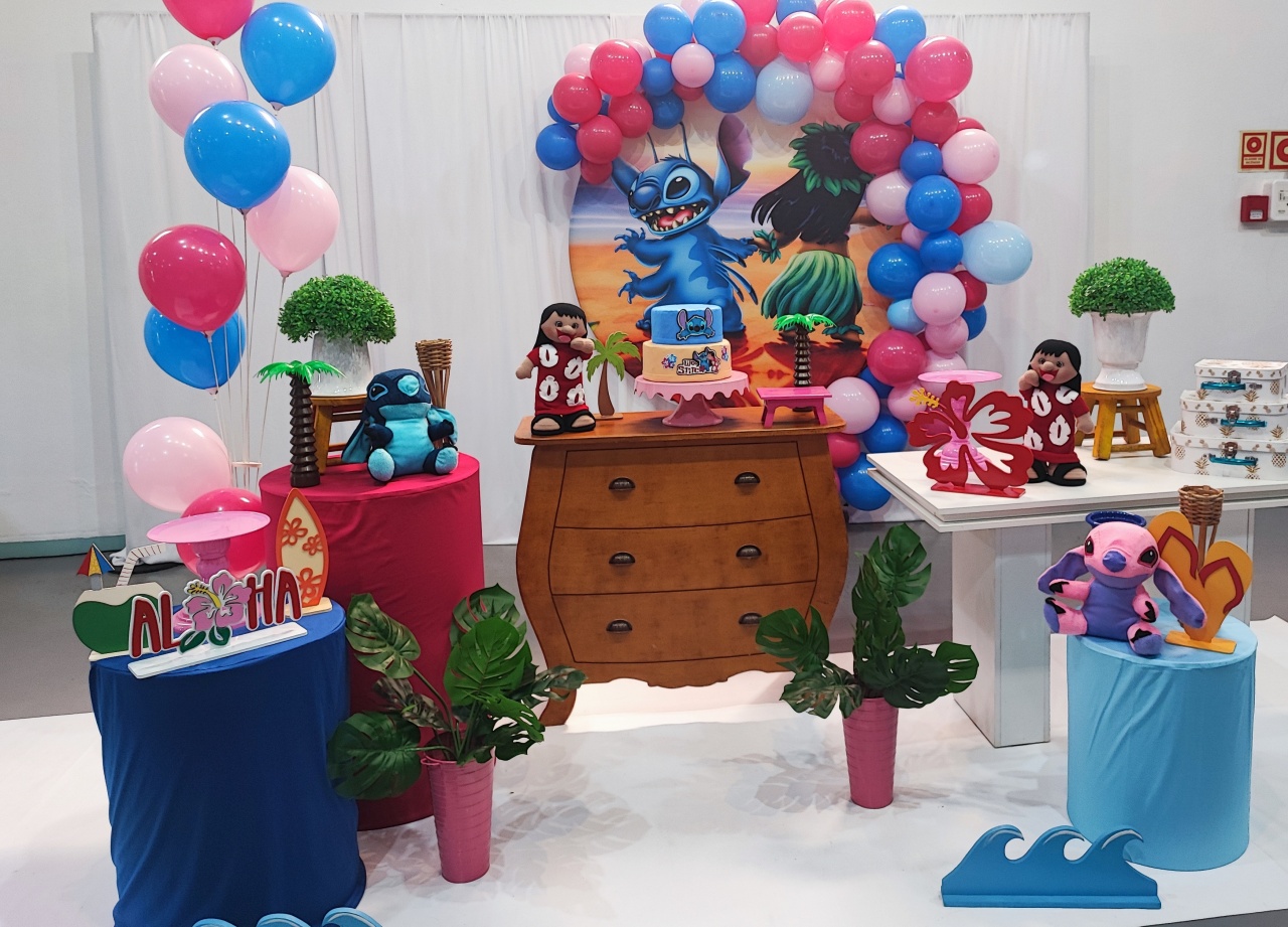 Montagem Stitch Menina - Elisete Festas Kit Pegue e Monte