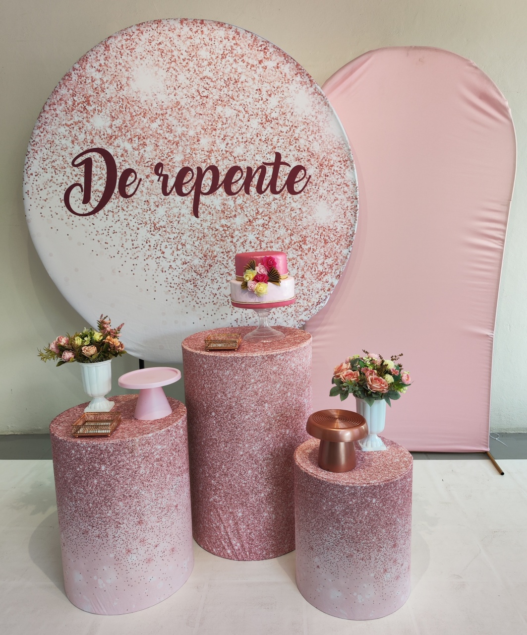 Kit  Adulto de Repente Rosa - Opção Plus - Elisete Festas Kit Pegue e Monte