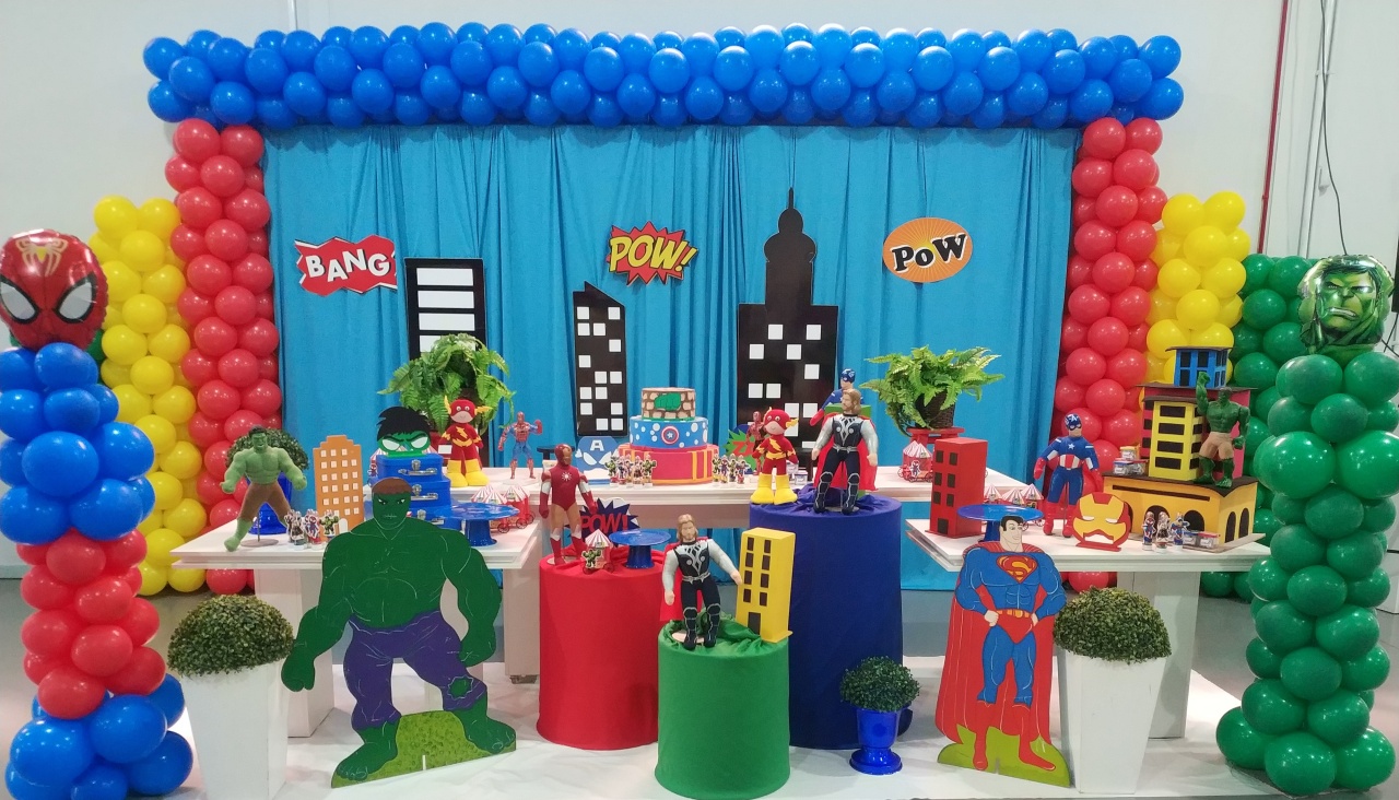 Montagem Super Herois 1 - Elisete Festas Kit Pegue e Monte