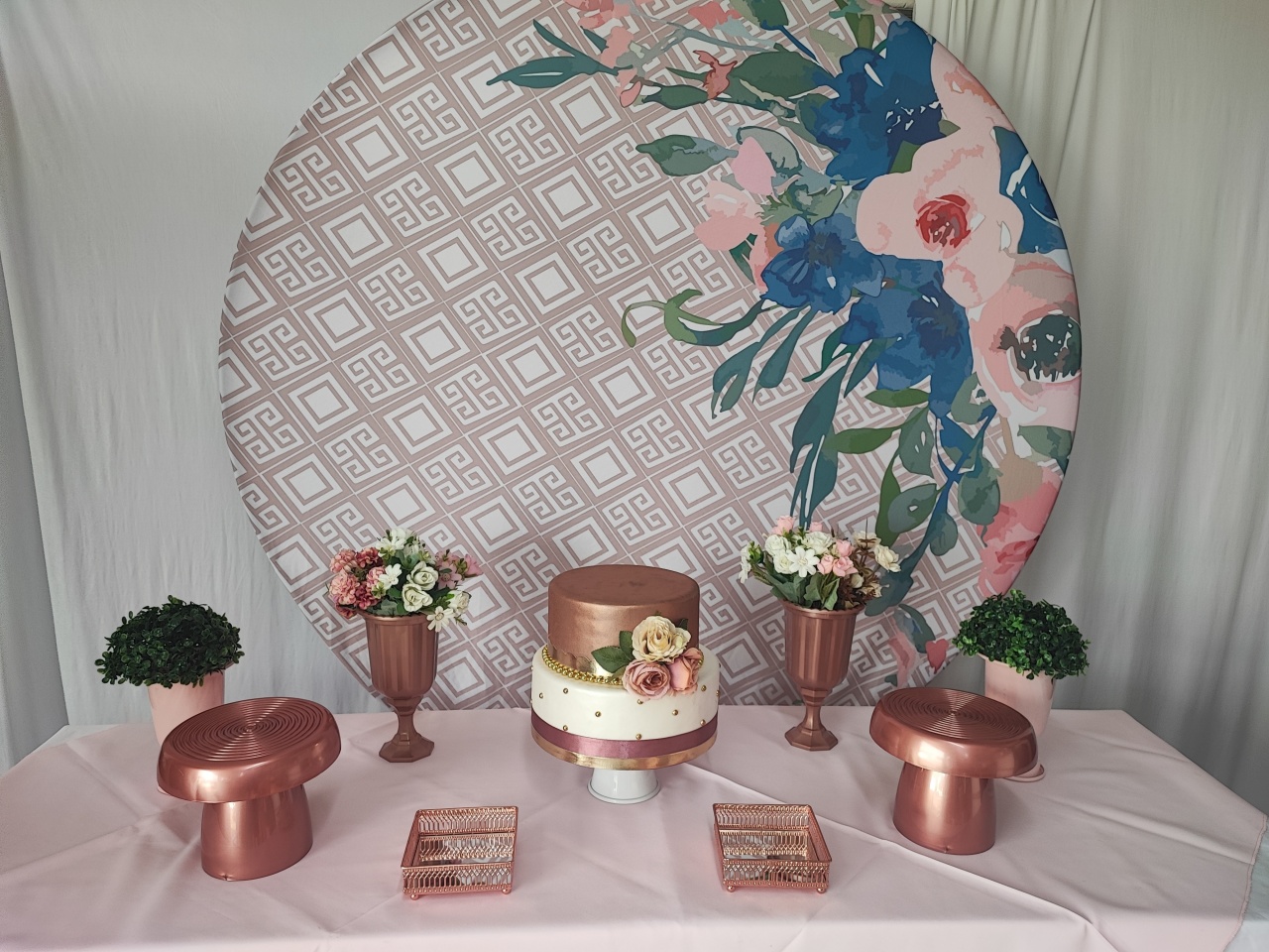 Kit Adulto Floral Rose ( Opcao 1) - Elisete Festas Kit Pegue e Monte