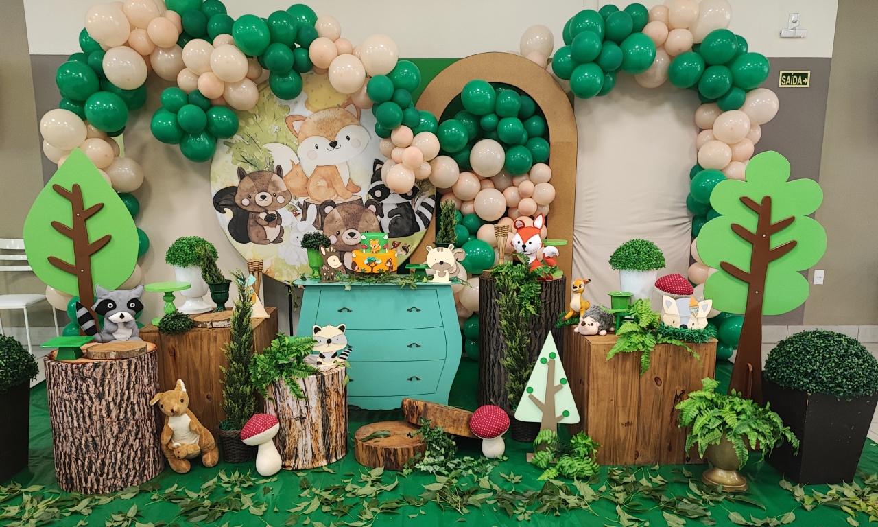 Montagem Bosque 2 - Elisete Festas Kit Pegue e Monte