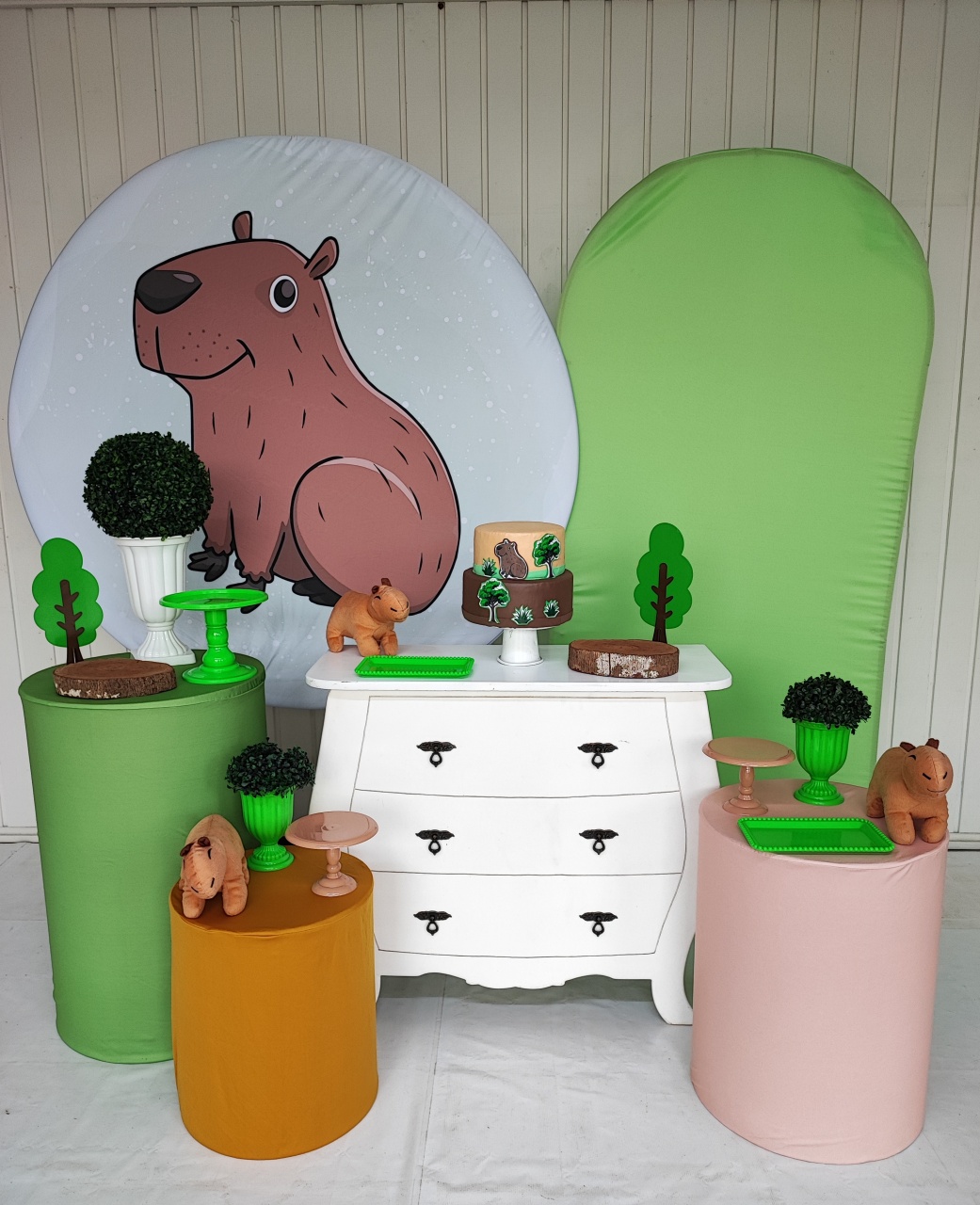 Kit Capivara - Opção Plus  - Elisete Festas Kit Pegue e Monte