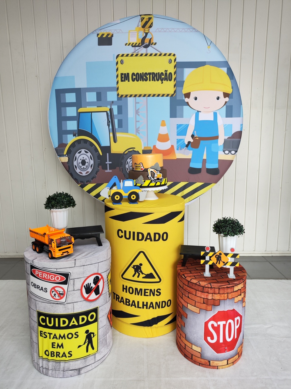 Kit Cosntruçao  ( Opçao 2) - Elisete Festas Kit Pegue e Monte