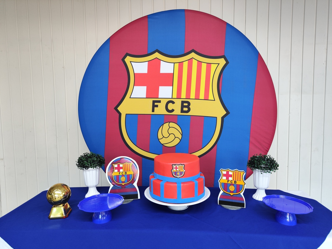 Kit Barcelona Opção 1 - Elisete Festas Kit Pegue e Monte