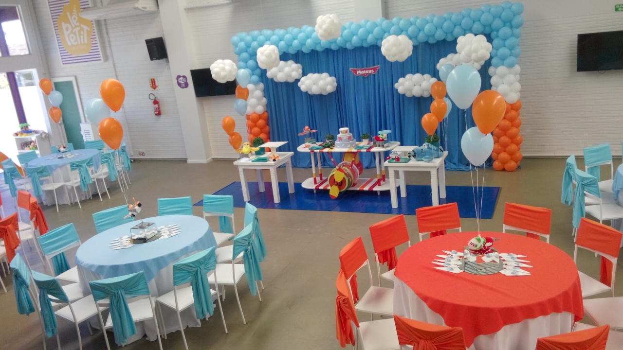 Montagem Avioes da Disney 2 - Elisete Festas Kit Pegue e Monte