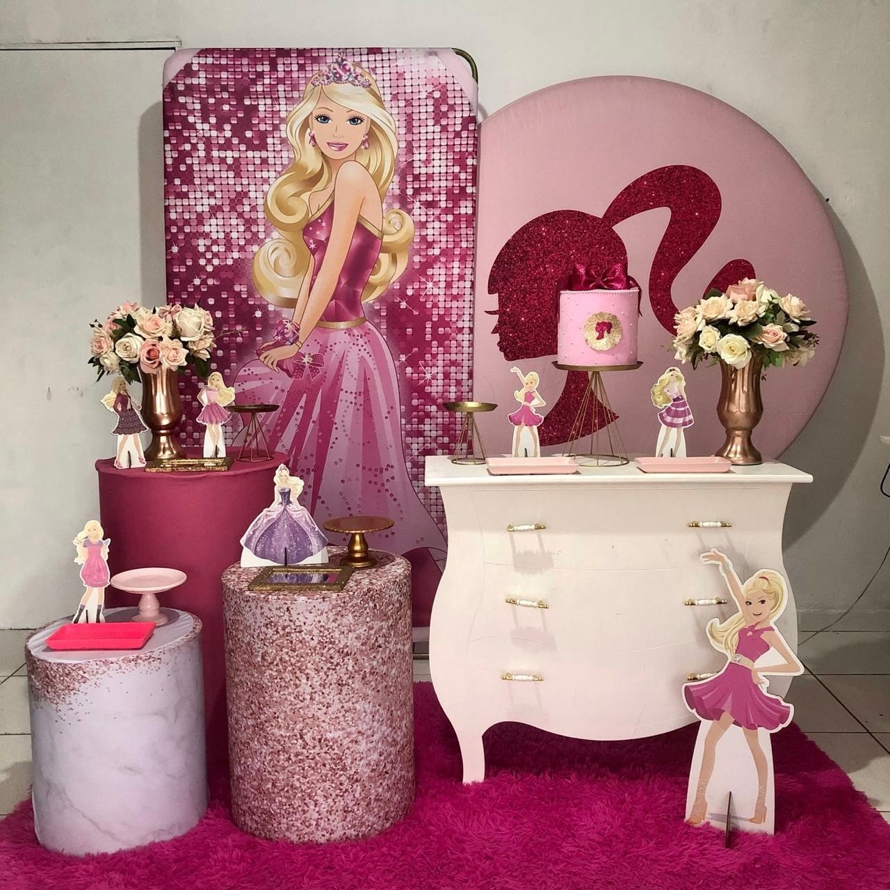 Composição Barbie Com Balões de Brinde  - Cantinho Da Alegria Festas