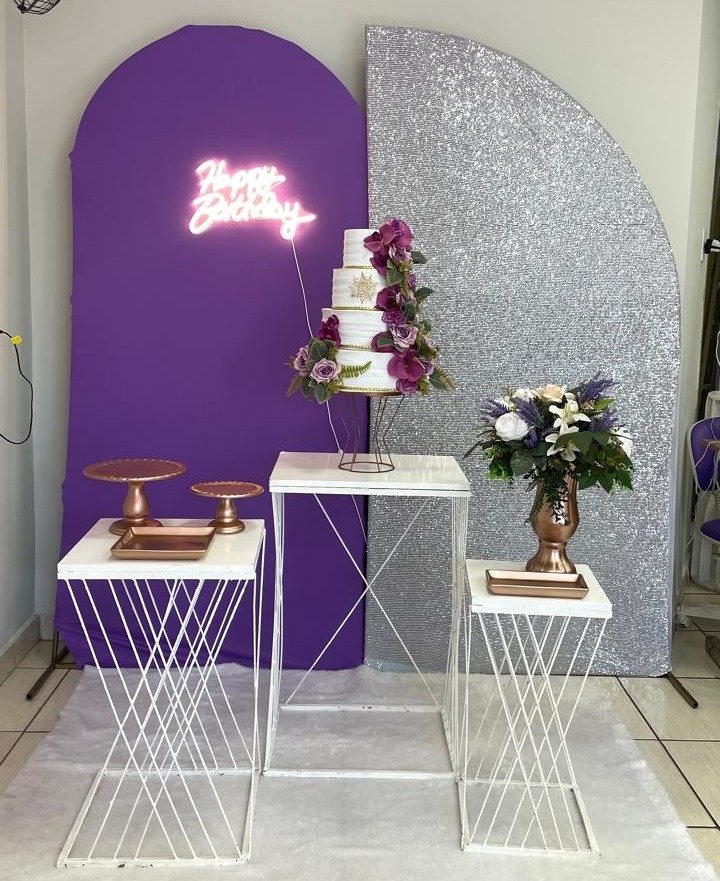 Locação Prata E Roxo - Cantinho Da Alegria Festas
