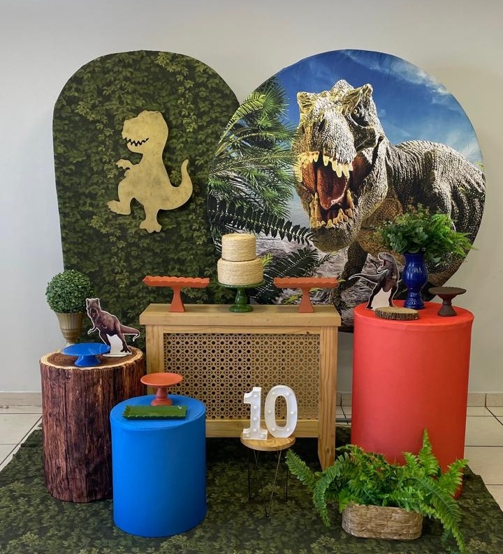 Composição Jurassic Park Com Balões de Brinde - Cantinho Da Alegria Festas