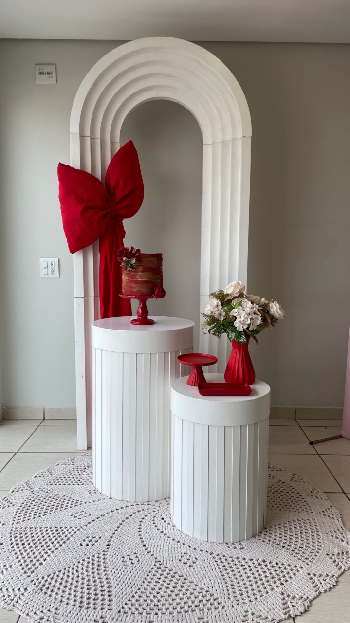 Mini Table Laço Vermelho  (Cópia) - Cantinho Da Alegria Festas