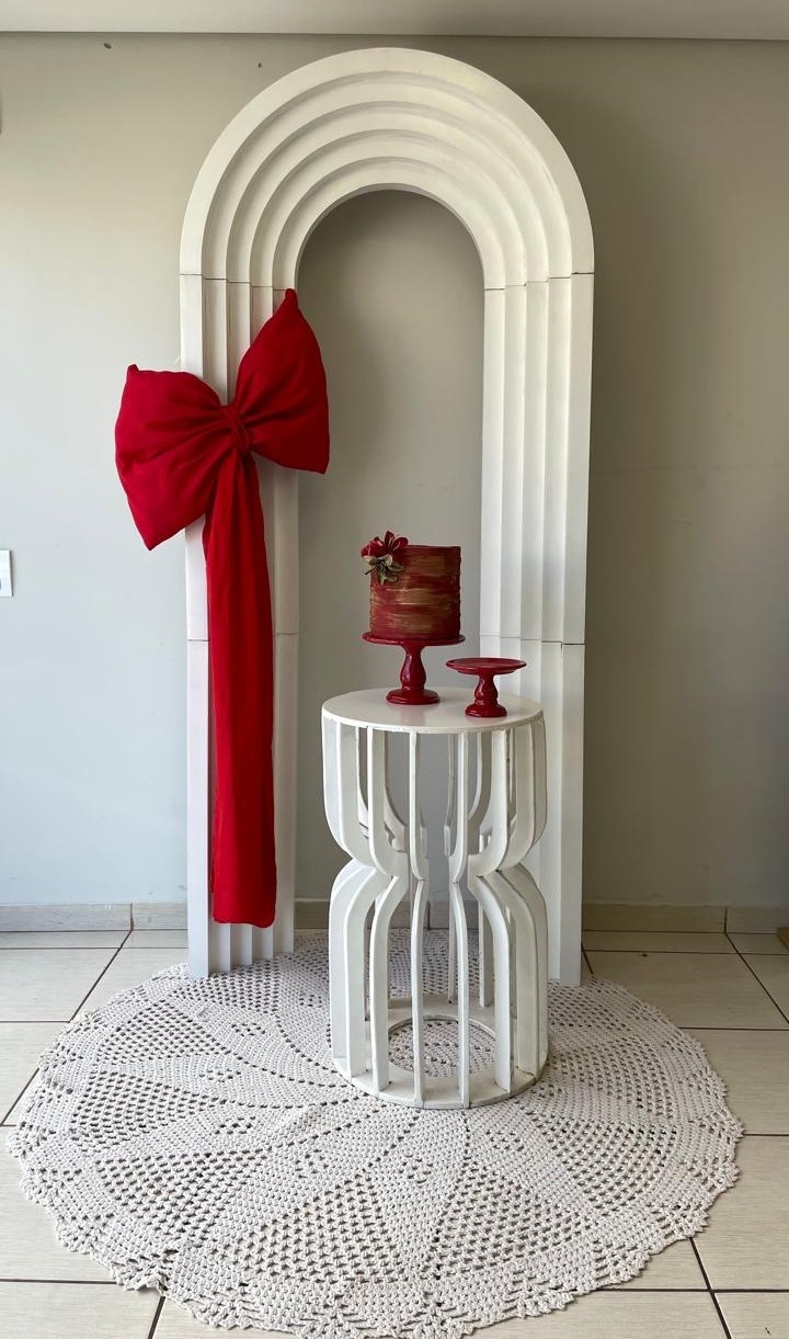 Mini Table Laço Vermelho  - Cantinho Da Alegria Festas